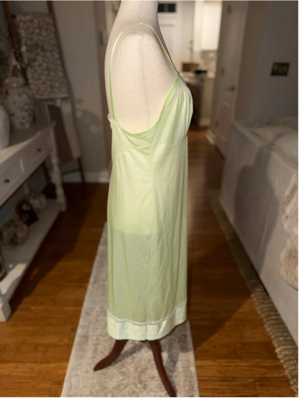 Lorraine Vintage Chemise Slip Size M Green